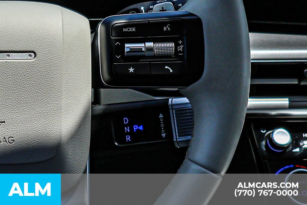 Used 2026 Hyundai Santa Fe SEL FWD image 36