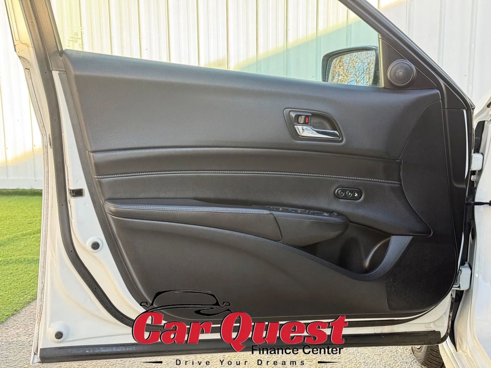 Used 2016 Acura ILX Sedan 4D image 11