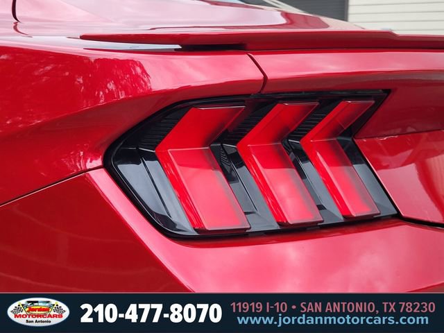 Used 2024 Ford Mustang GT Premium RWD image 9