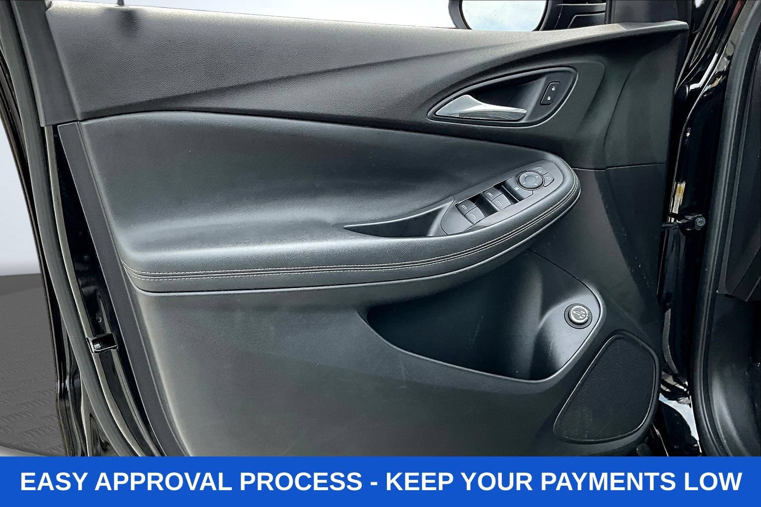 Used 2021 Buick Encore GX Select w/ Sport Touring Package FWD image 23