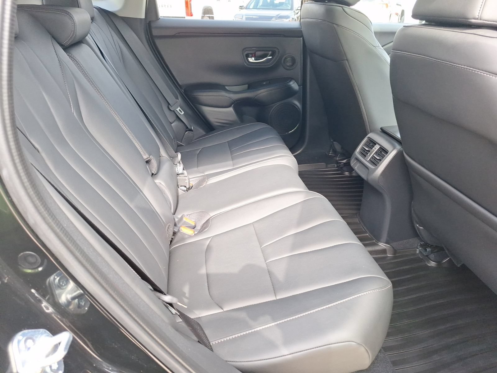 Used 2025 Acura ADX FWD image 30