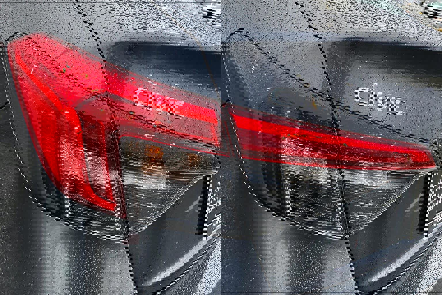 Used 2023 Honda Civic Sport image 27