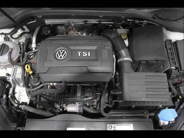 Used 2017 Volkswagen Golf Wolfsburg Edition FWD image 20
