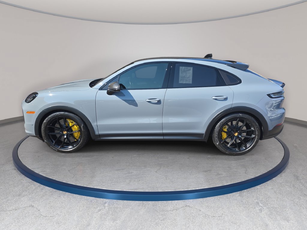 Used 2024 Porsche Cayenne Turbo GT AWD/4WD image 9