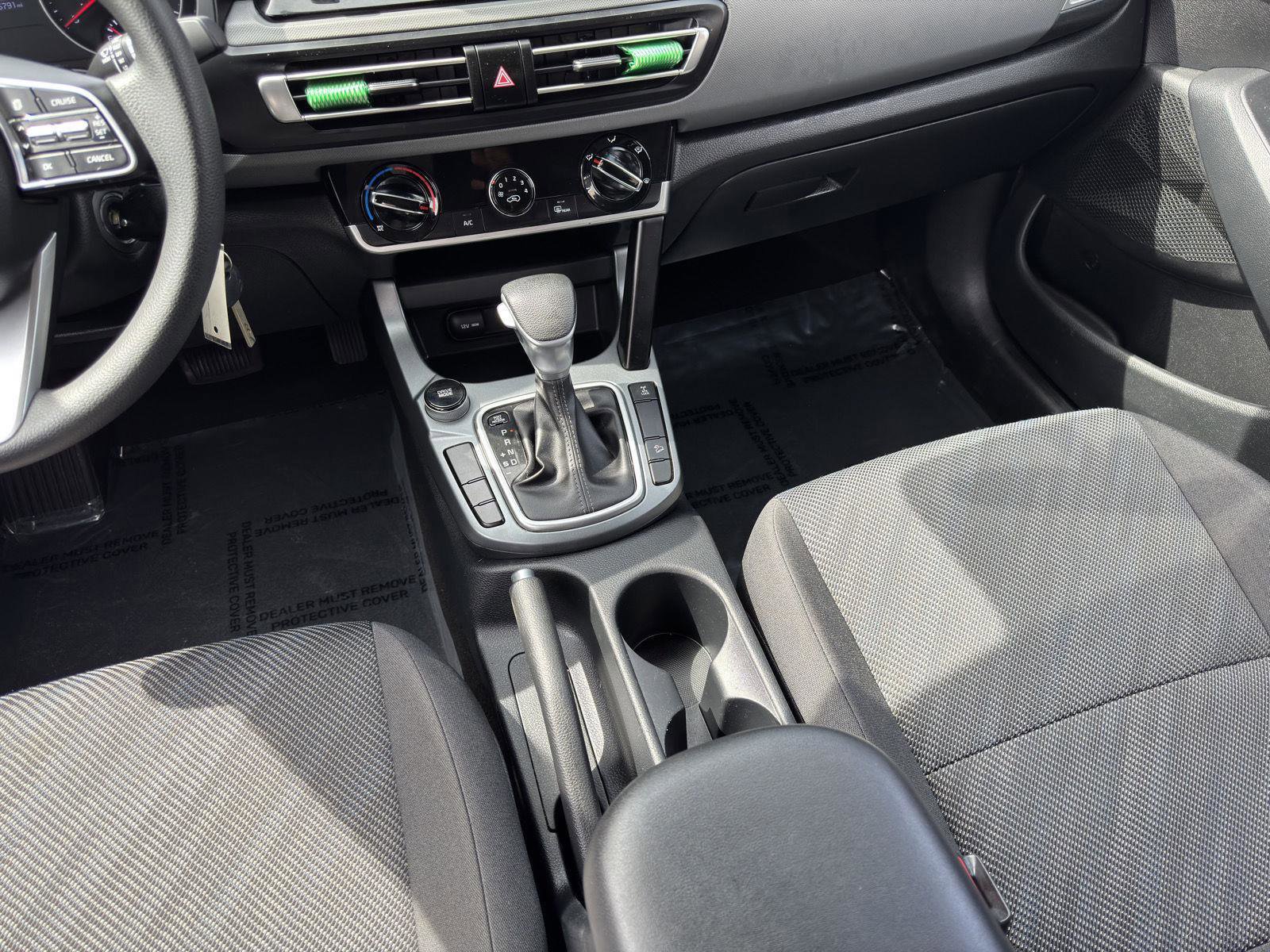 Used 2021 Kia Seltos LX image 30