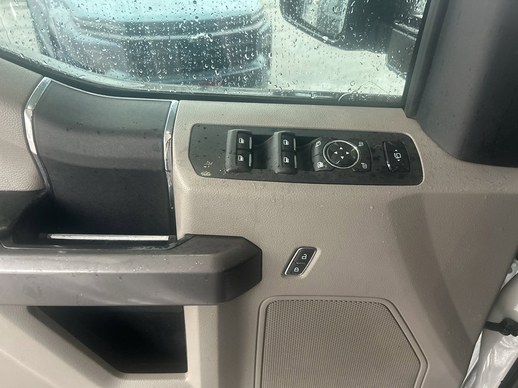 Used 2019 Ford F250 XLT w/ XLT Value Package image 18