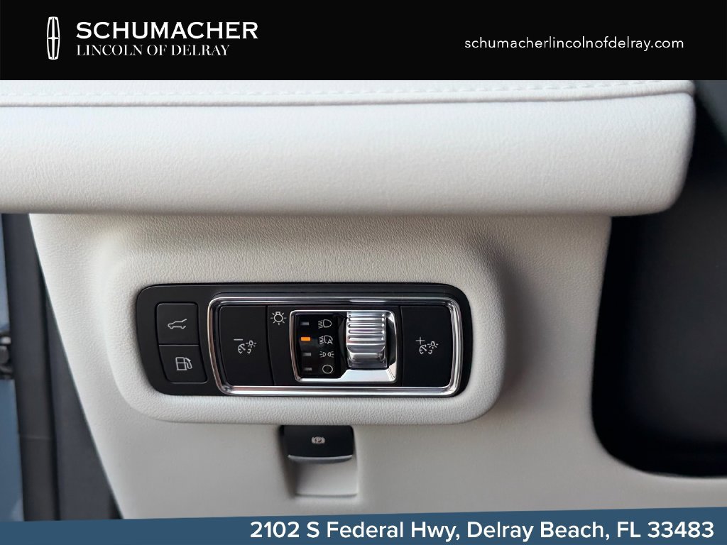 New 2026 Lincoln Nautilus Reserve AWD/4WD image 23