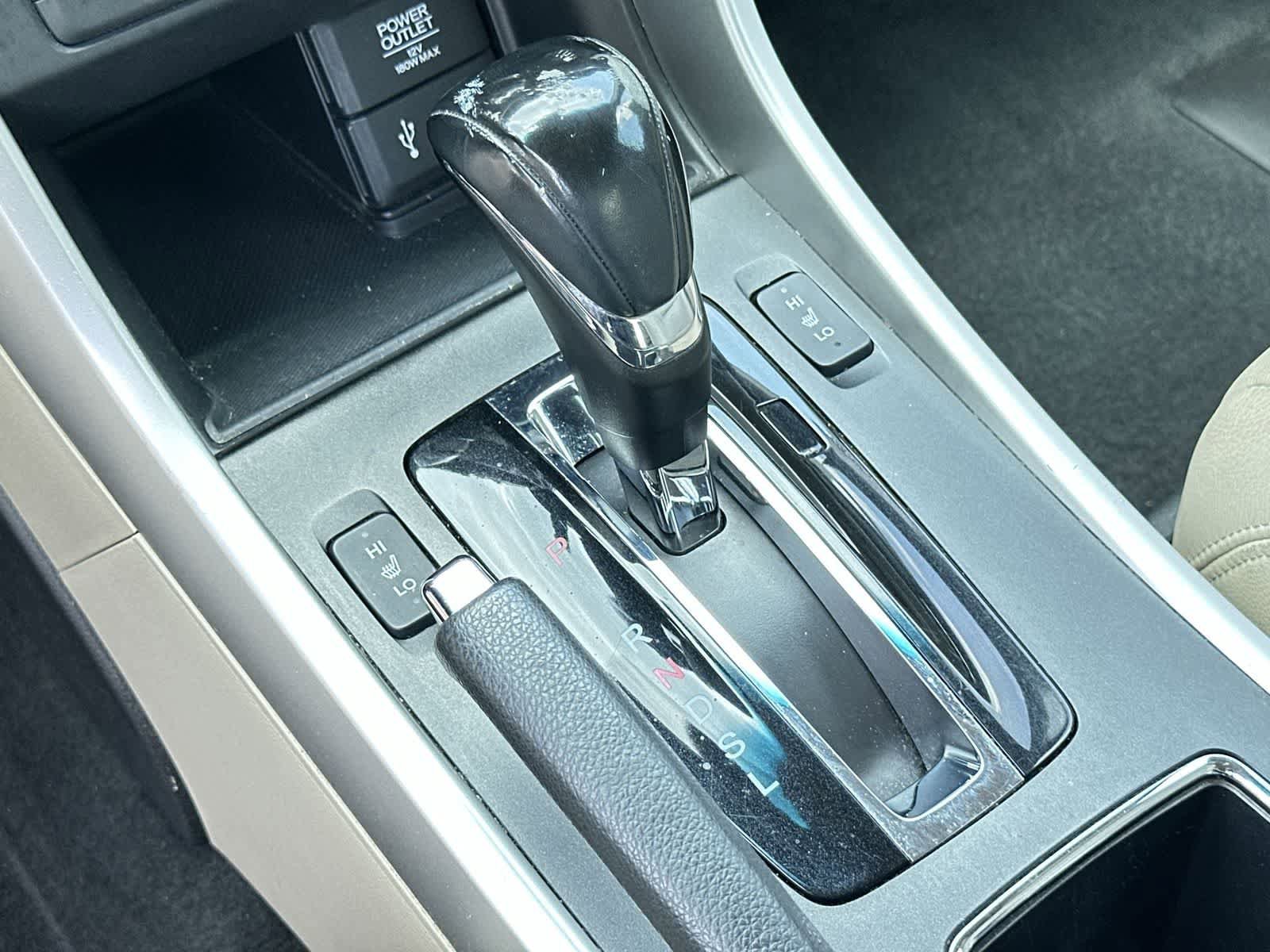 Used 2015 Honda Accord EX-L image 21