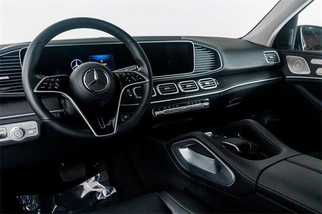 Used 2024 Mercedes-Benz GLE 450 4MATIC w/ Winter Package image 2