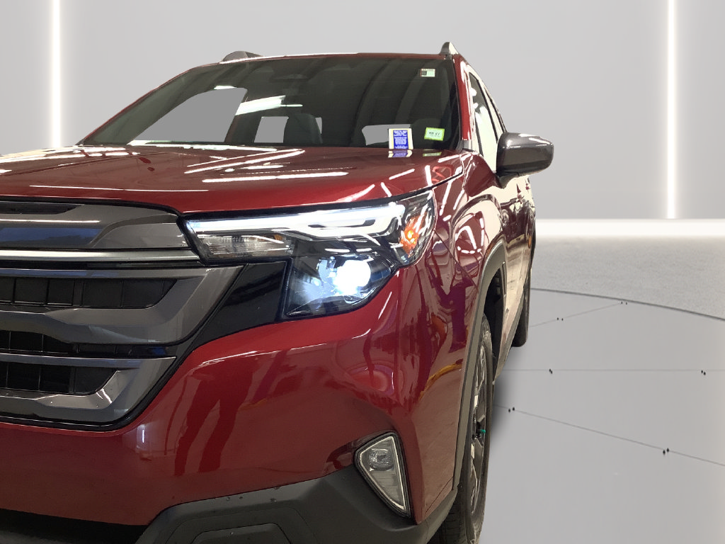 Certified 2026 Subaru Forester Premium AWD/4WD image 33