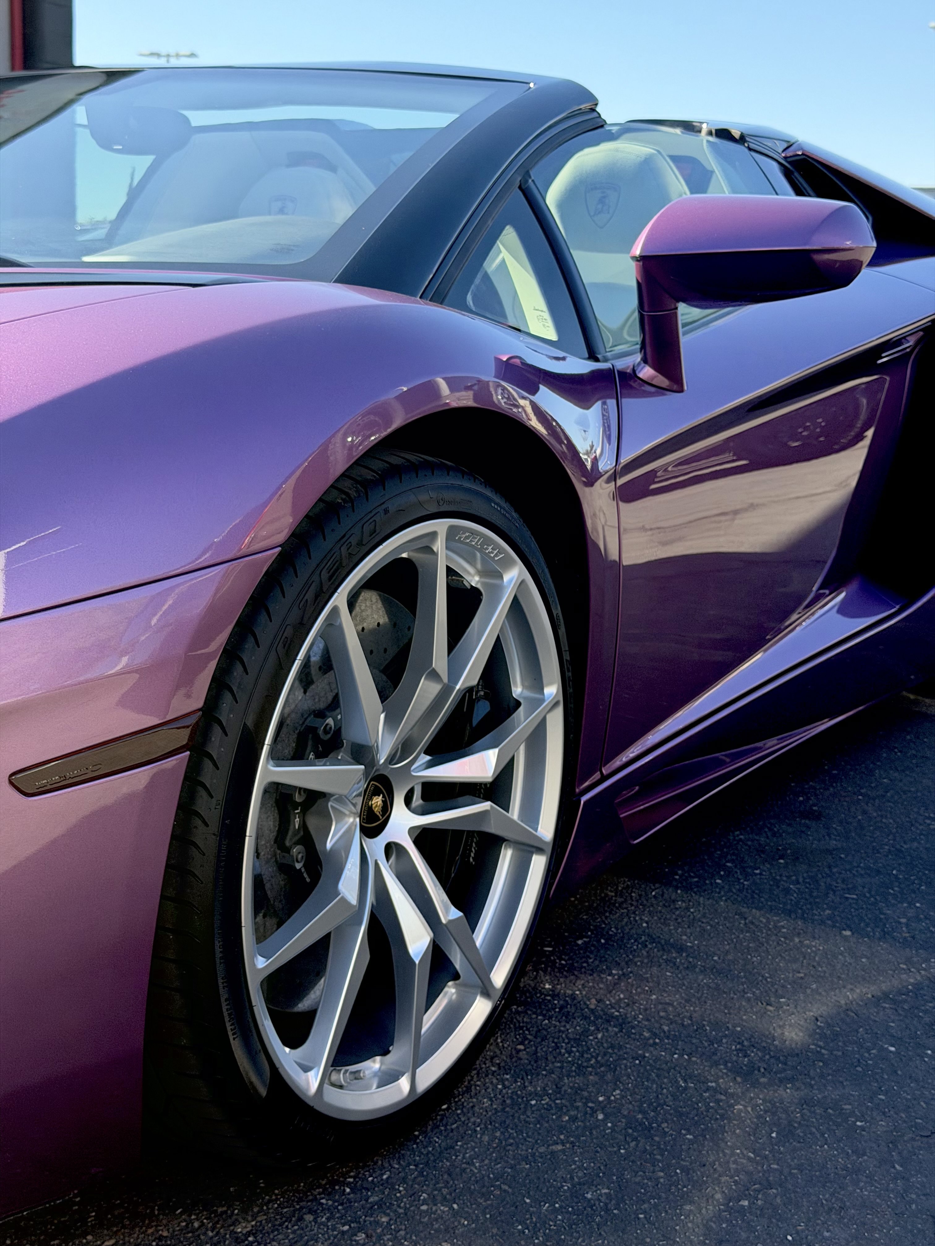Used 2015 Lamborghini Aventador LP 700-4 AWD/4WD image 5