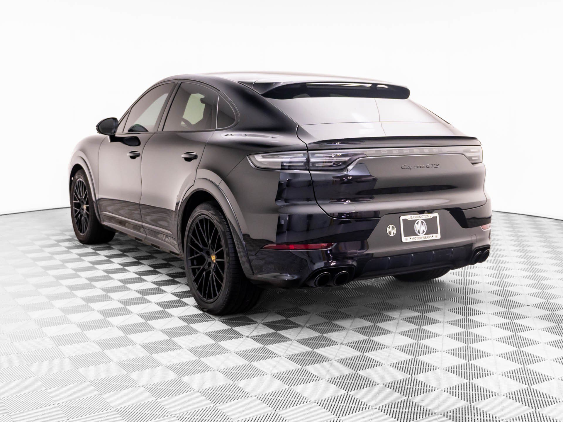 Certified 2022 Porsche Cayenne GTS AWD/4WD image 3