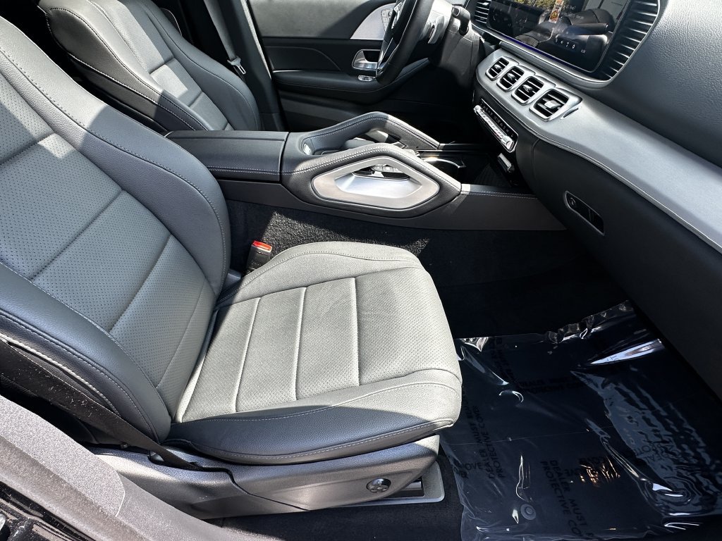 Certified 2025 Mercedes-Benz GLE 350 4MATIC w/ AMG Line Exterior image 15