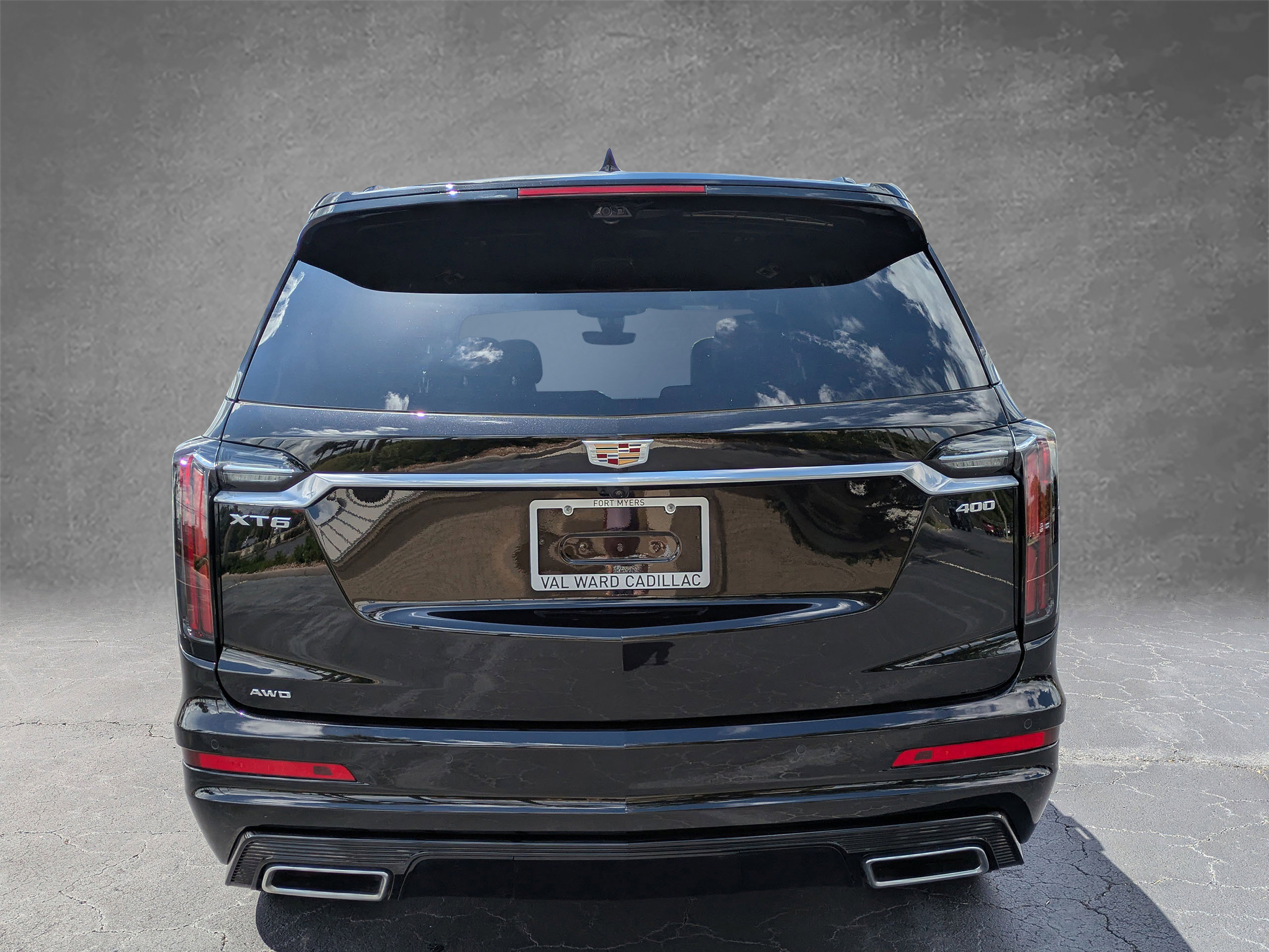 Certified 2025 Cadillac XT6 Sport w/ Platinum Package AWD/4WD image 5