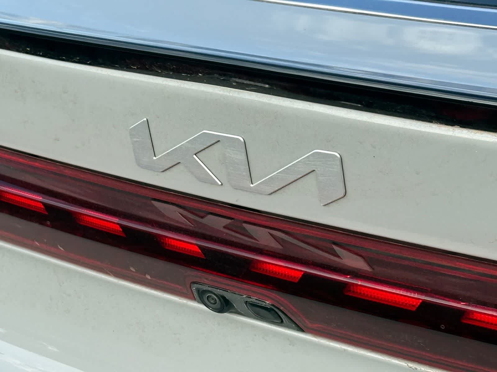 Used 2022 Kia K5 GT-Line AWD/4WD image 10