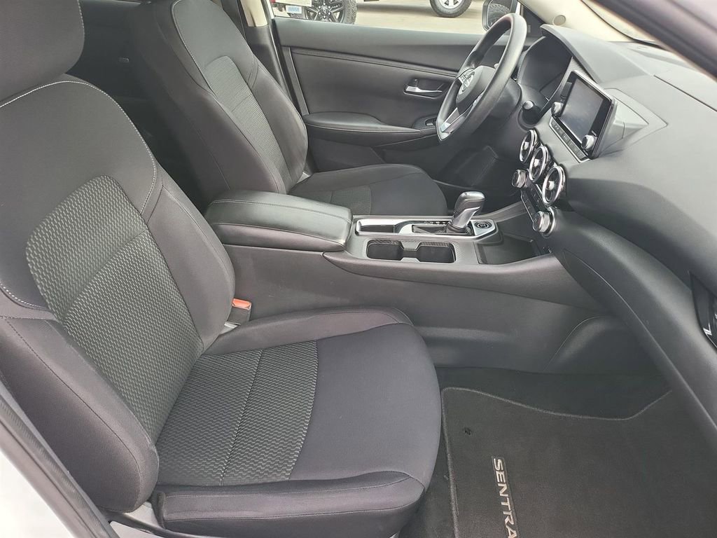 Used 2020 Nissan Sentra S image 18
