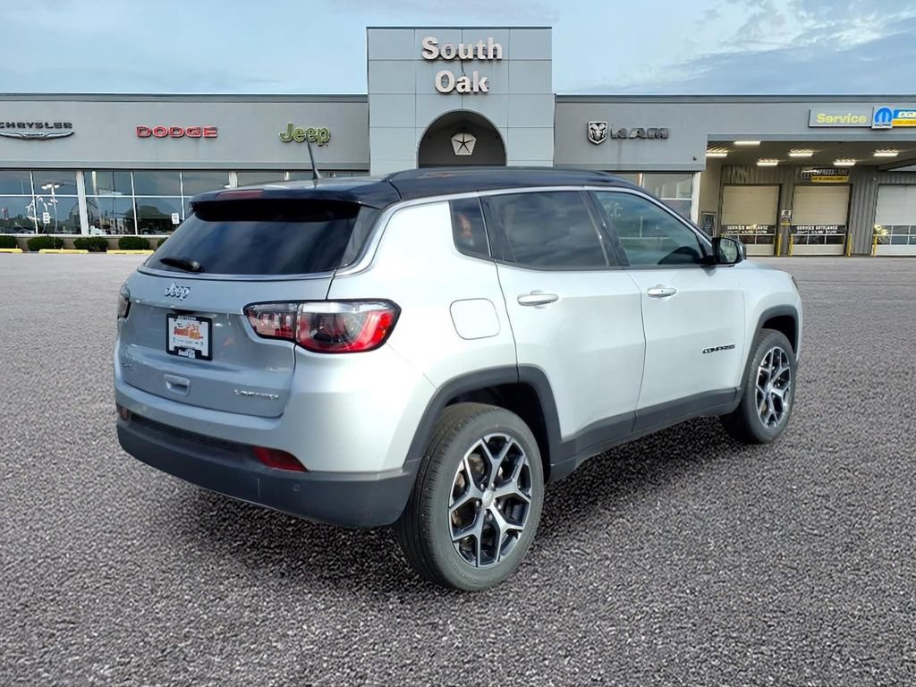 Certified 2024 Jeep Compass Limited AWD/4WD image 3