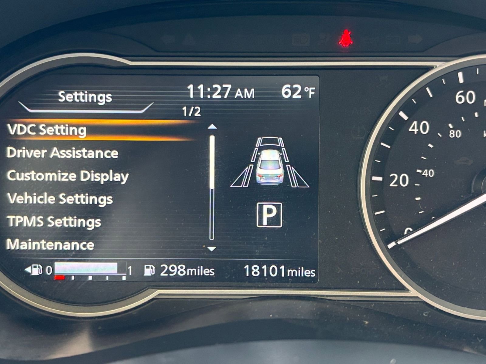 Used 2025 Nissan Versa SV FWD image 35