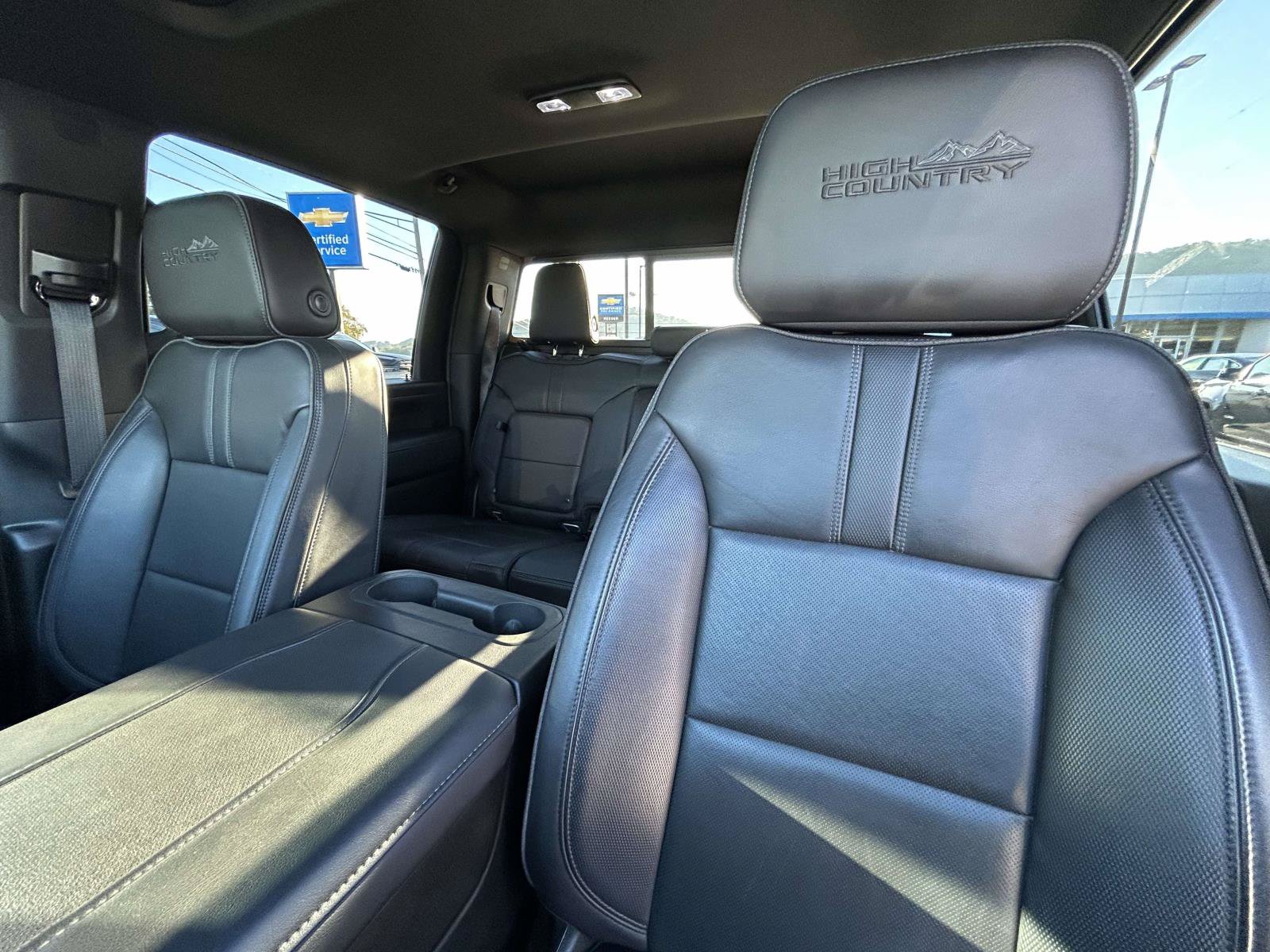 Used 2023 Chevrolet Silverado 2500 High Country w/ Z71 Off-Road Package AWD/4WD image 23
