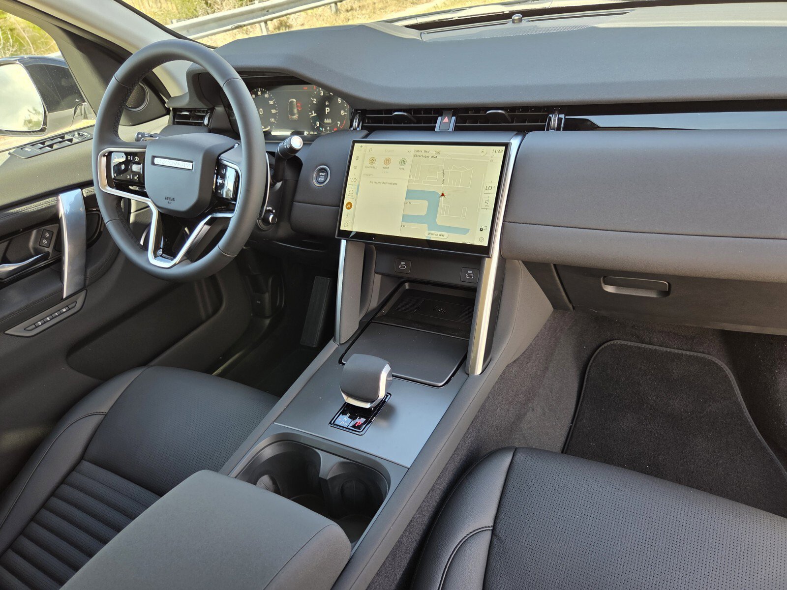 New 2025 Land Rover Discovery Sport S image 11