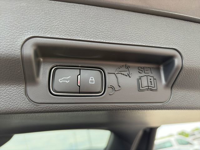 New 2026 Ford Explorer ST AWD/4WD image 9