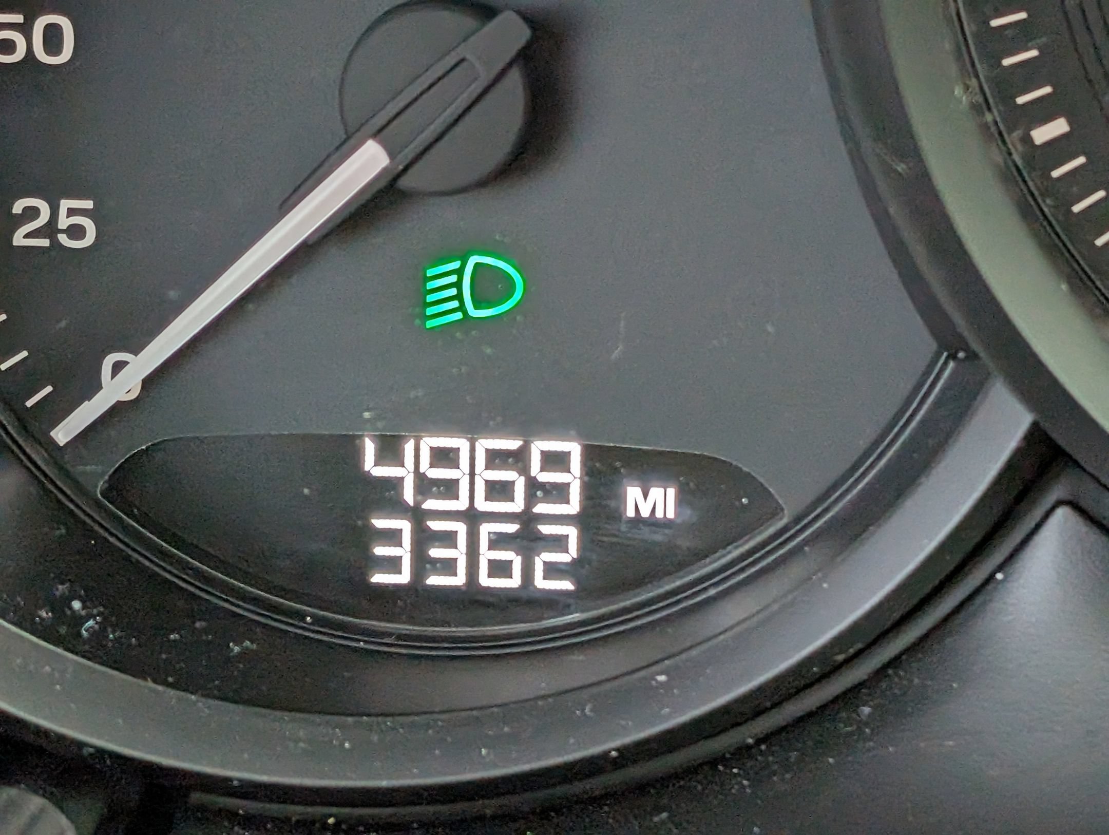 Certified 2026 Porsche Macan AWD/4WD image 32
