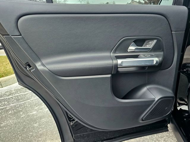 Certified 2023 Mercedes-Benz GLB 250 4MATIC image 26