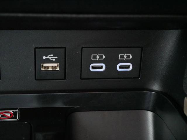 Certified 2025 Toyota Camry LE FWD image 21