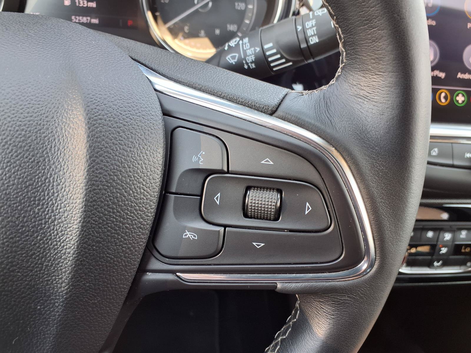 Used 2023 Buick Encore GX Select w/ Experience Buick Package FWD image 19