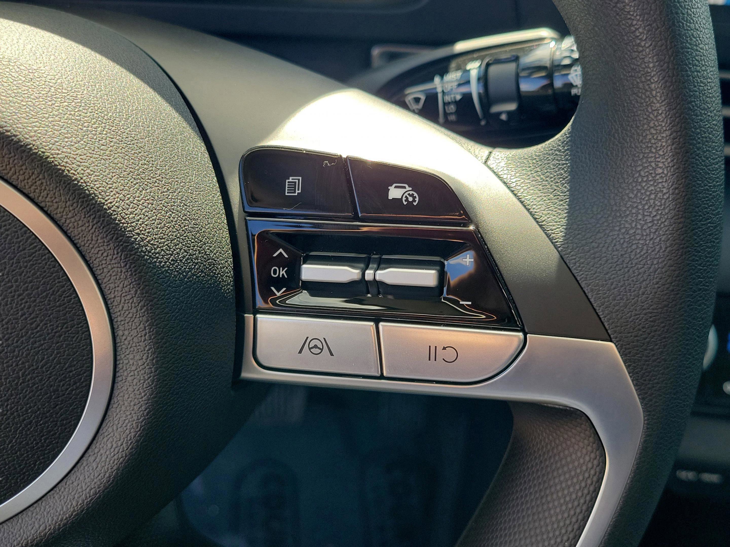 New 2026 Hyundai Elantra Blue image 23