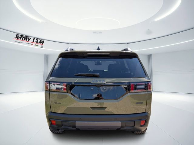 New 2026 Jeep Cherokee Overland image 4