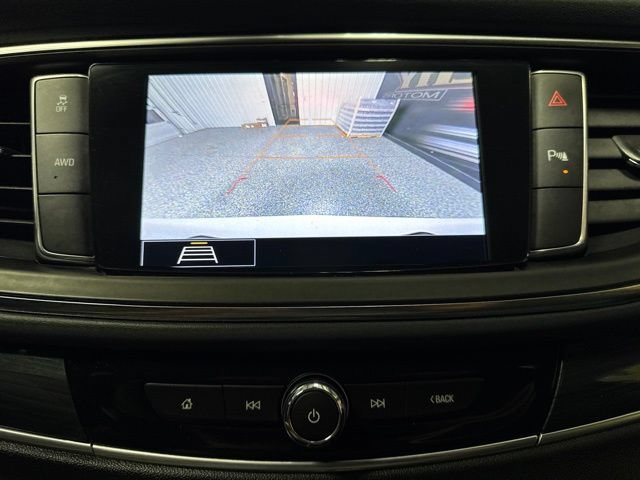 Used 2020 Buick Enclave Essence w/ Sound and Sites Package AWD/4WD image 12