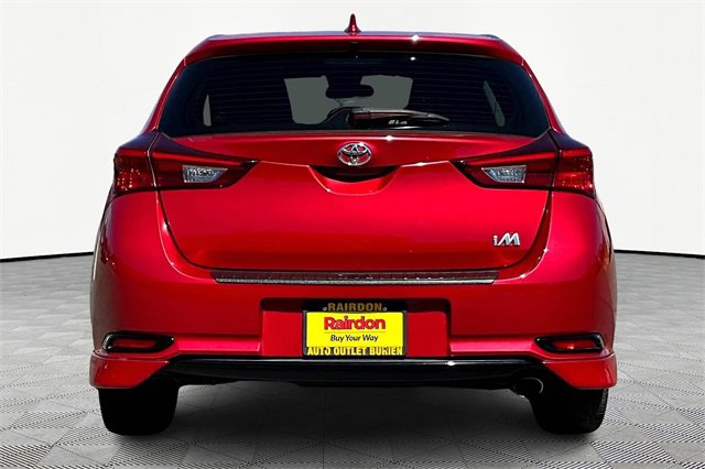Used 2017 Toyota Corolla iM image 4