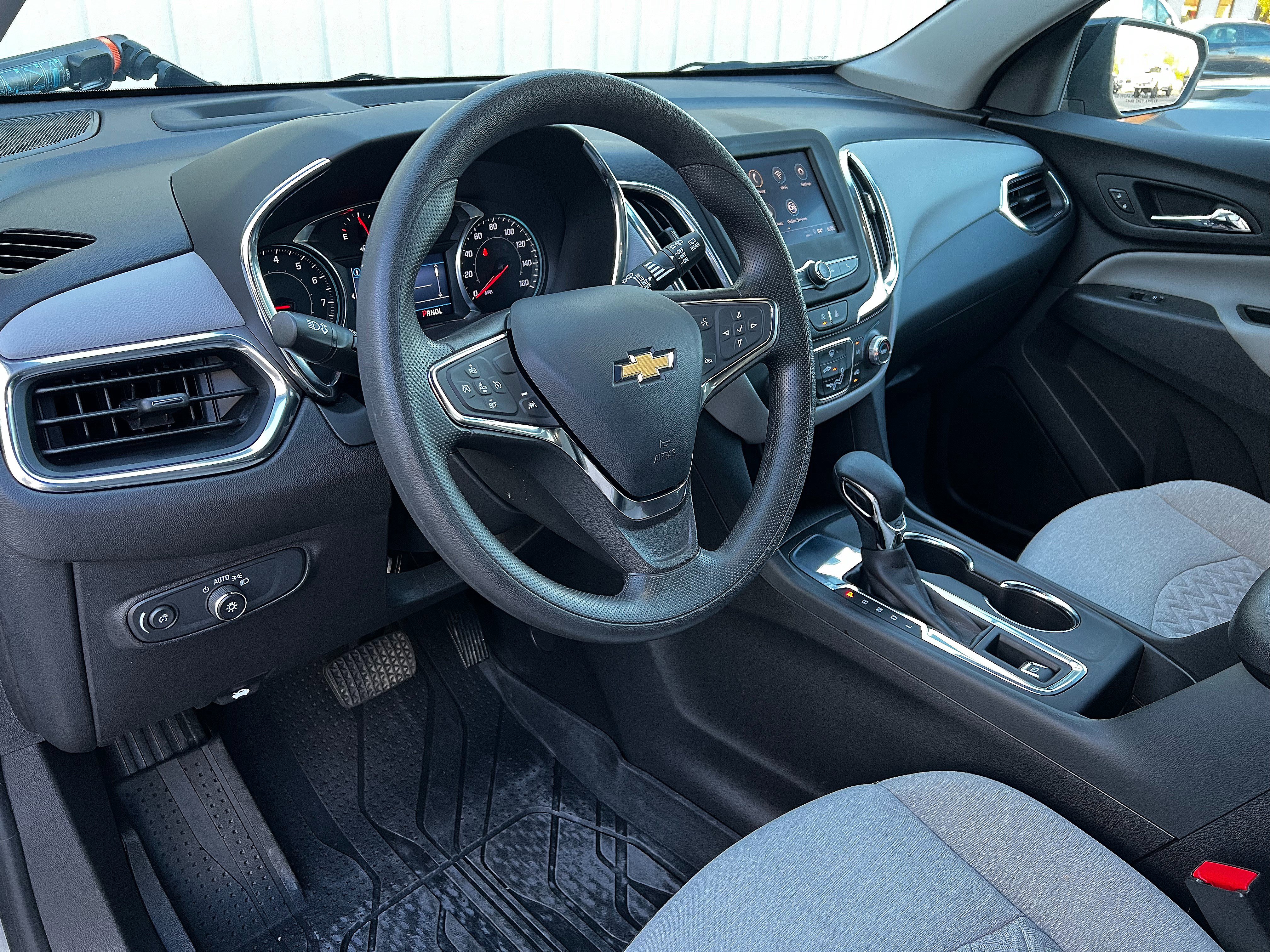 Used 2024 Chevrolet Equinox LS w/ LS Convenience Package image 12