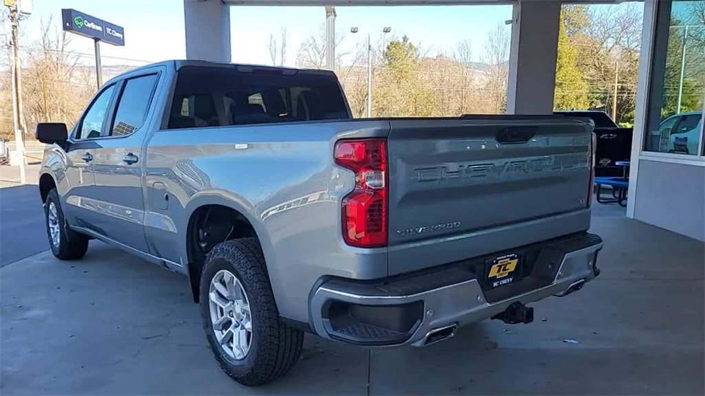 New 2025 Chevrolet Silverado 1500 LT w/ Z71 Off-Road Package image 8
