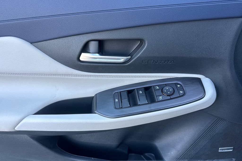 New 2026 Nissan Sentra SL w/ Floor Mat Package FWD image 8