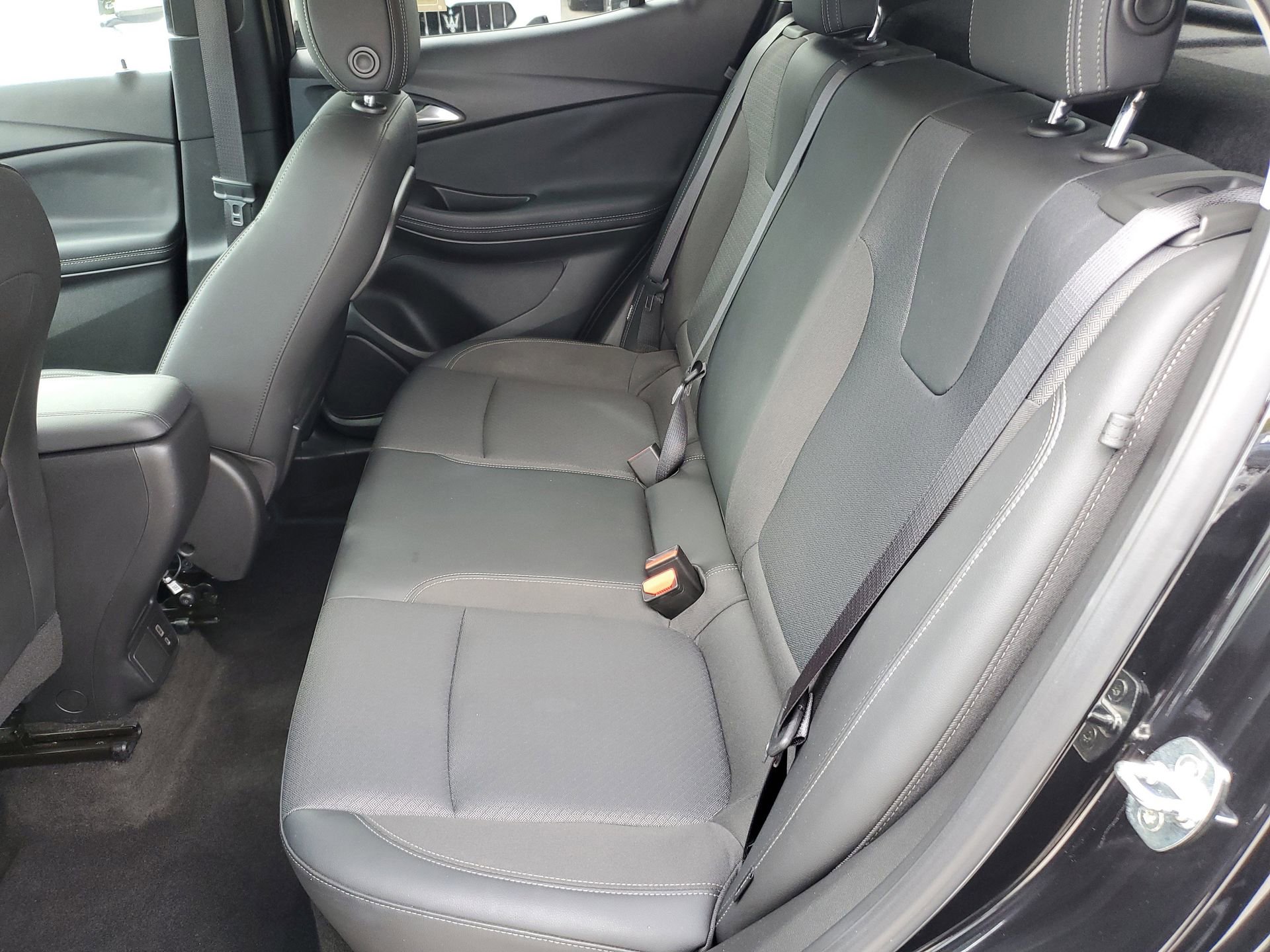 Used 2021 Buick Encore GX Preferred image 10