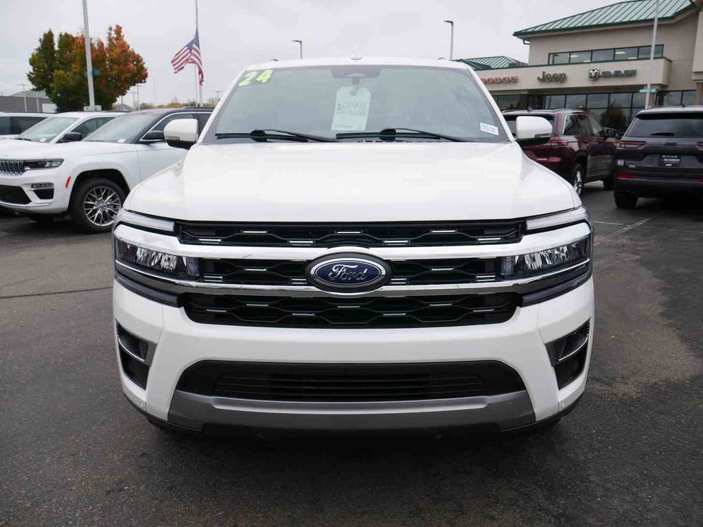 Used 2024 Ford Expedition Max Limited image 3