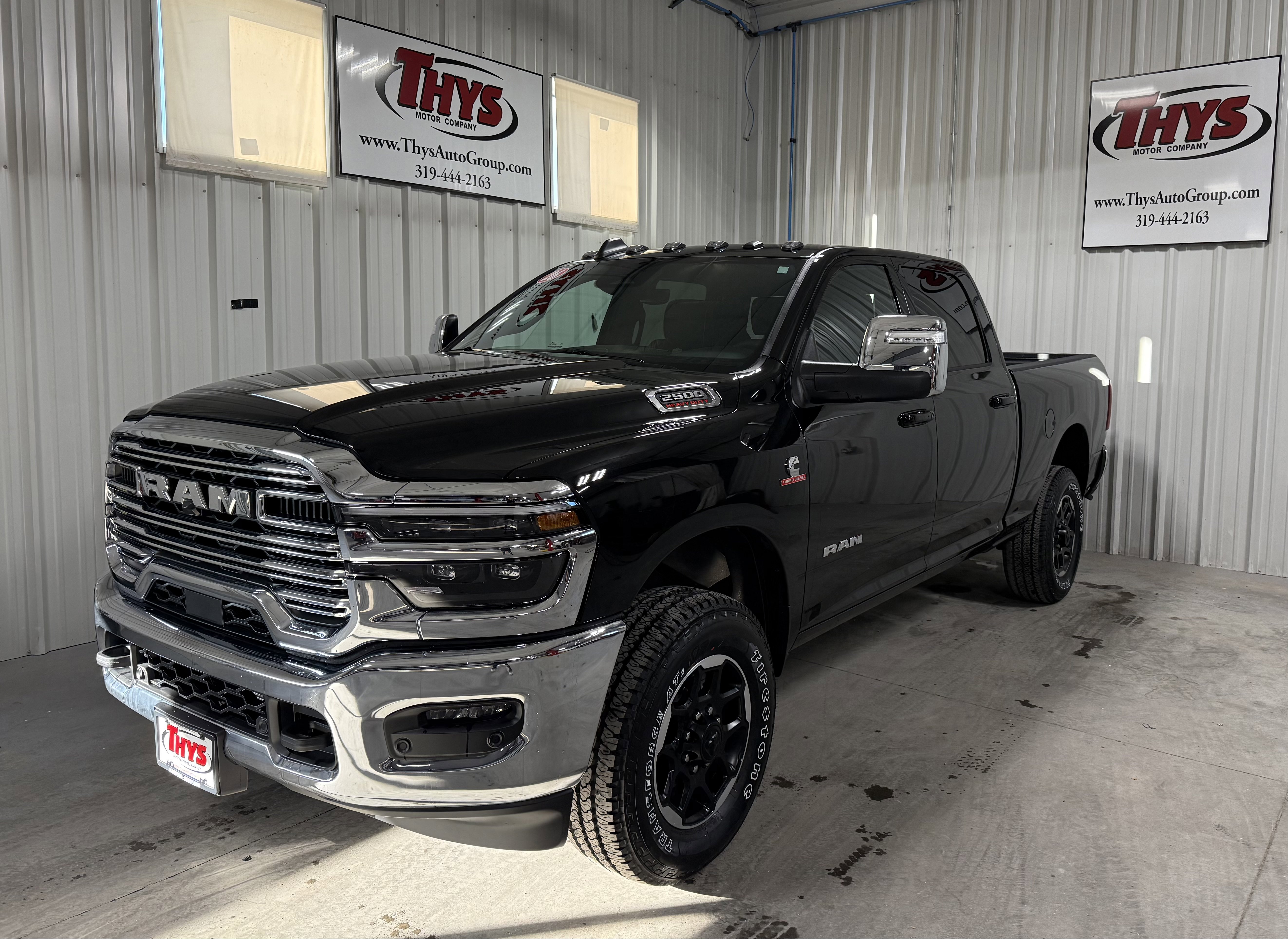 New 2026 RAM 2500 Laramie AWD/4WD image 15