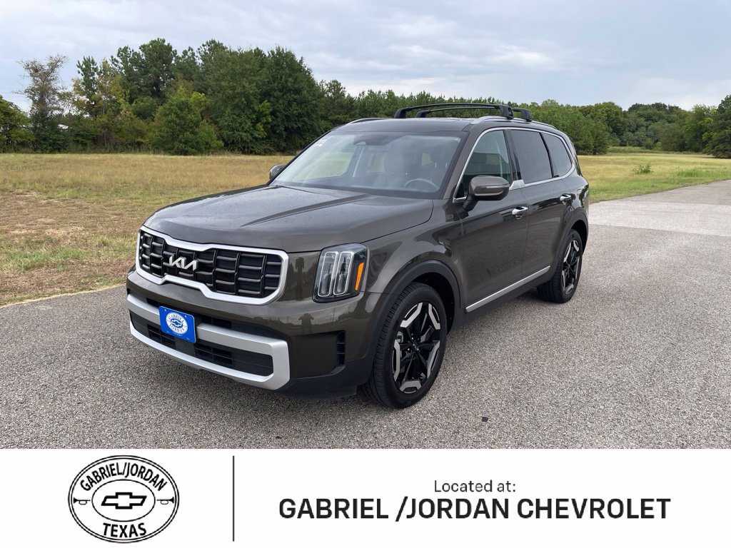 Used 2025 Kia Telluride S AWD/4WD image 1