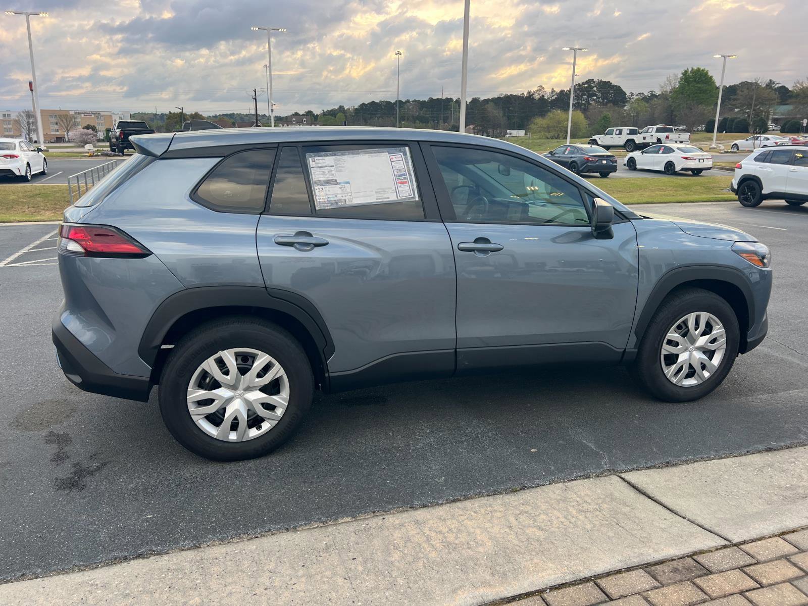 New 2026 Toyota Corolla Cross L image 7