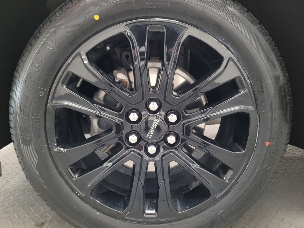 Used 2023 GMC Acadia SLE w/ Driver Convenience Package image 31