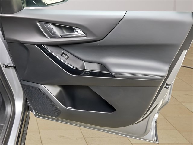 Used 2025 Chevrolet Equinox LT image 26