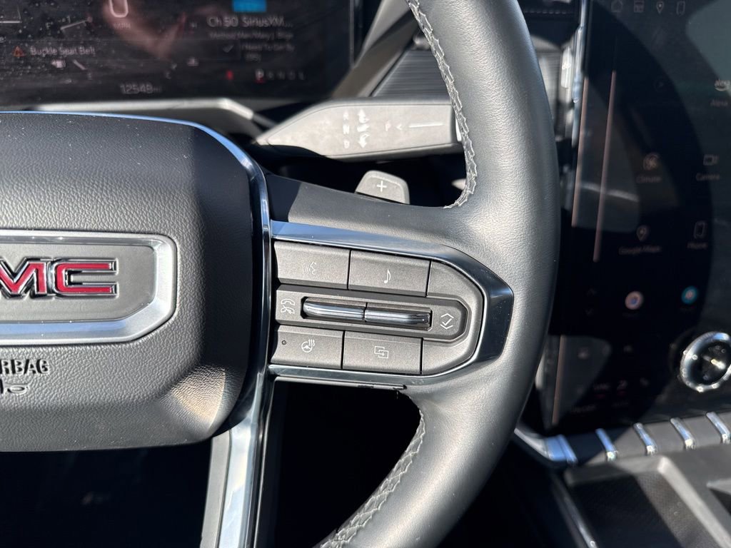 Used 2025 GMC Acadia Elevation FWD image 17