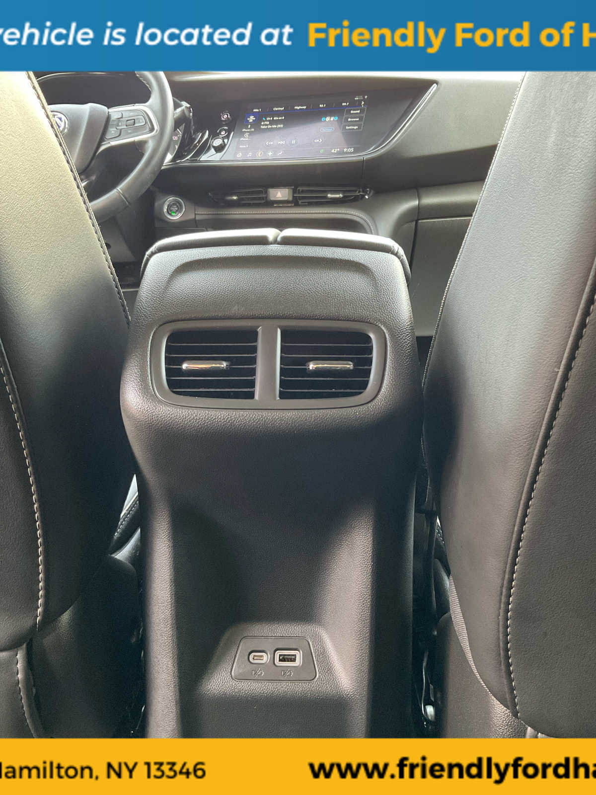 Used 2023 Buick Envision Essence image 37