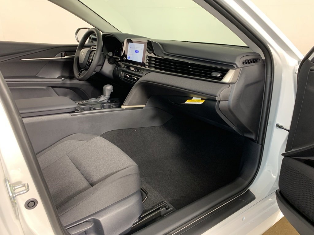 New 2026 Toyota Camry LE w/ Convenience Package image 35
