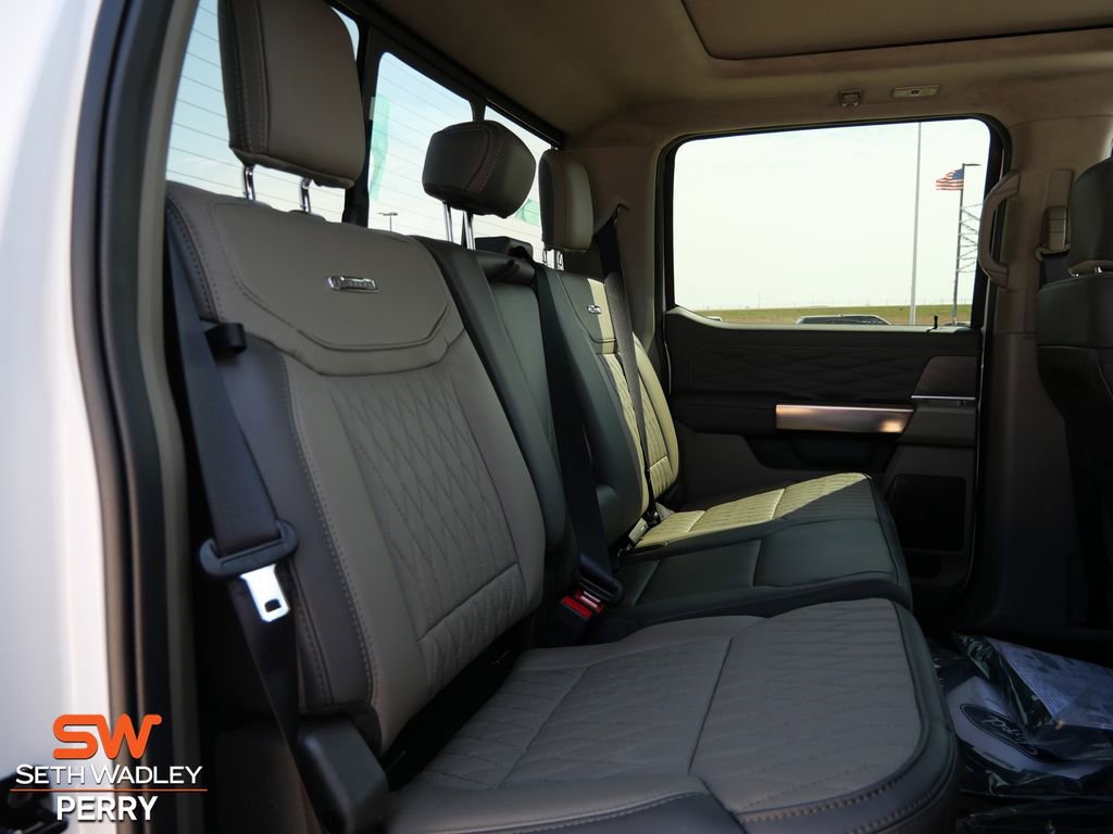 Certified 2026 Ford F350 Platinum w/ Platinum Plus Package AWD/4WD image 18
