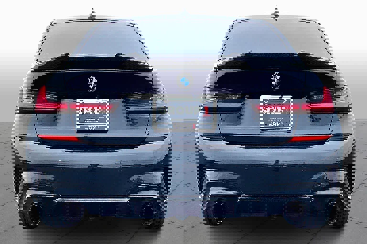 Used 2021 BMW 330i Sedan w/ M Sport Package image 4