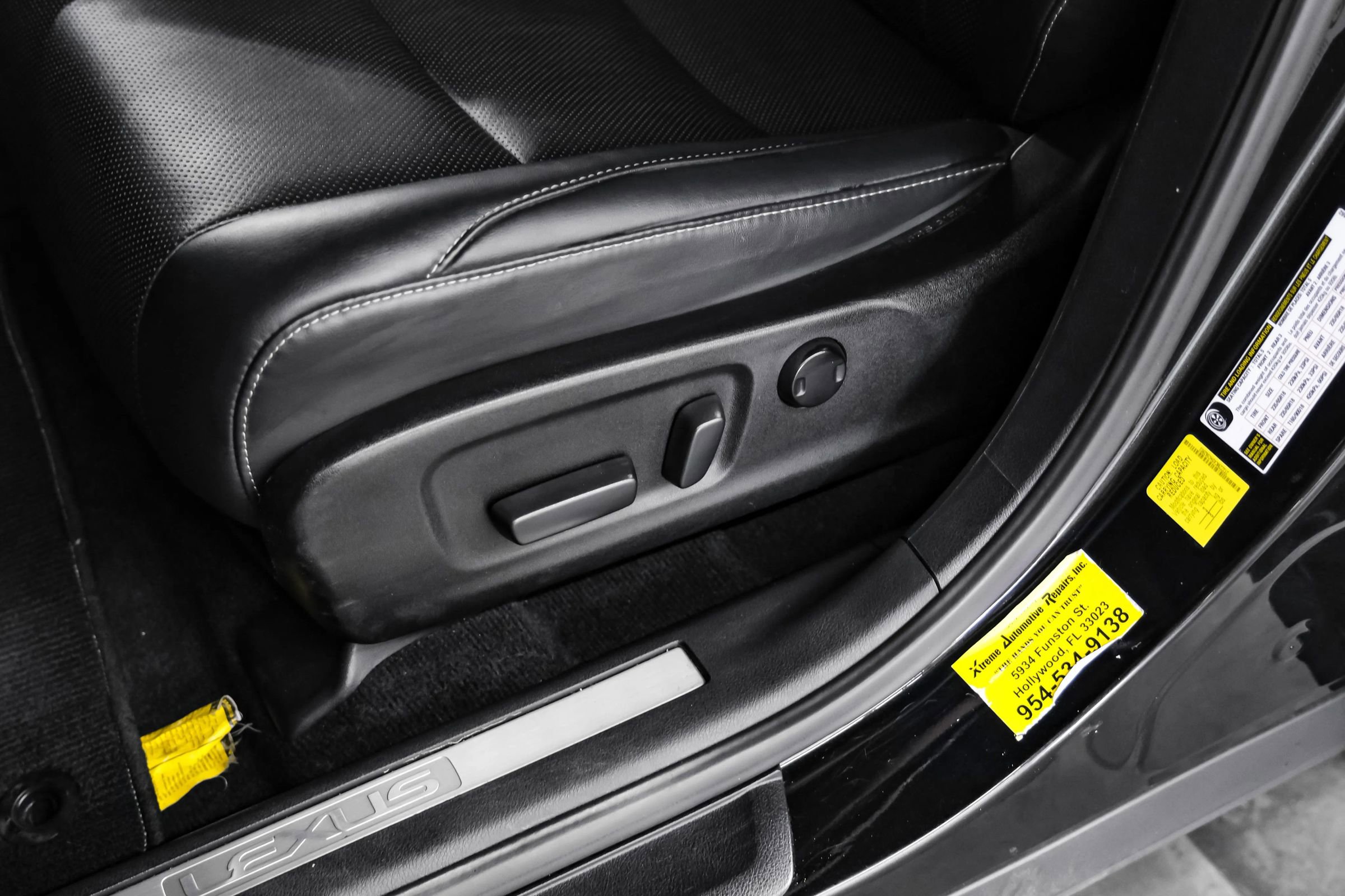 Used 2017 Lexus RX 350 FWD w/ Accessory Package image 31