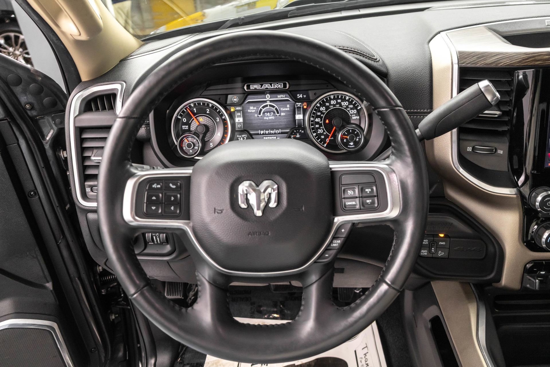 Used 2020 RAM 2500 Laramie AWD/4WD image 25